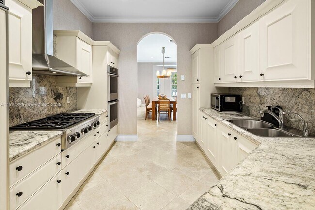 Building Photo - 3802 NE 199th Terrace