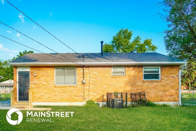 Building Photo - 2722 Key Pl