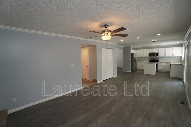 Building Photo - 10182 Woodrose Ct