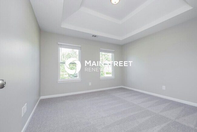Building Photo - 4 Bedroom Pet-Friendly Home in Atlanta, GA with Main Street Renewal
