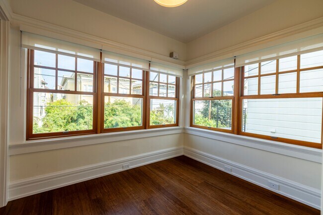 Building Photo - 354 Arguello Blvd