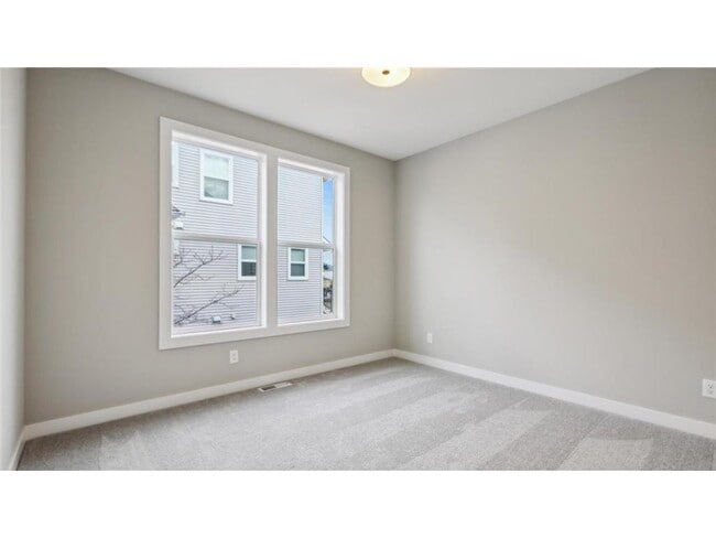 Building Photo - 5574 130th Way N