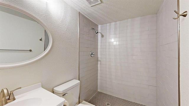 Building Photo - 2821 Dove Pond Dr