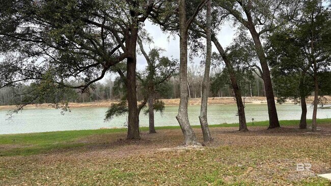 Building Photo - 452 Parkerman Ave