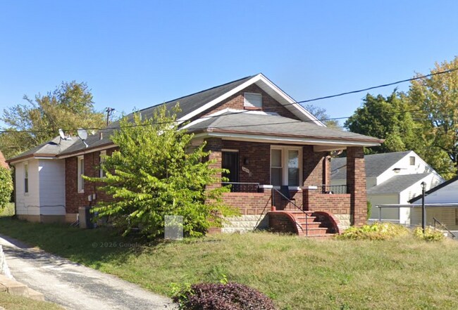 Building Photo - 2409 Shannon Ave