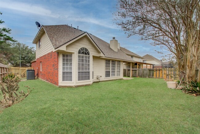 Building Photo - 24302 Schivener House Ln