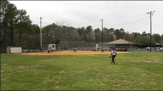 Building Photo - 5908 Solitude Way