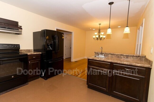 Building Photo - 1123 John Ross Rd