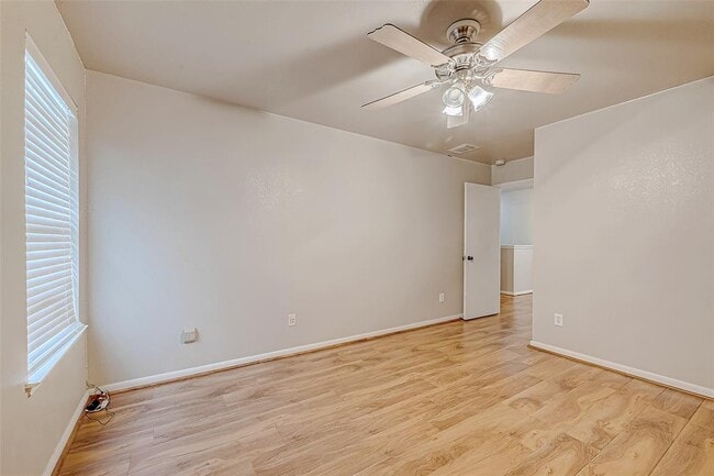 Building Photo - 9514 Sedge Wren Ct