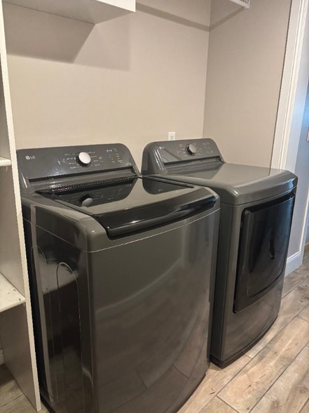 Building Photo - 1137 Heather Cir