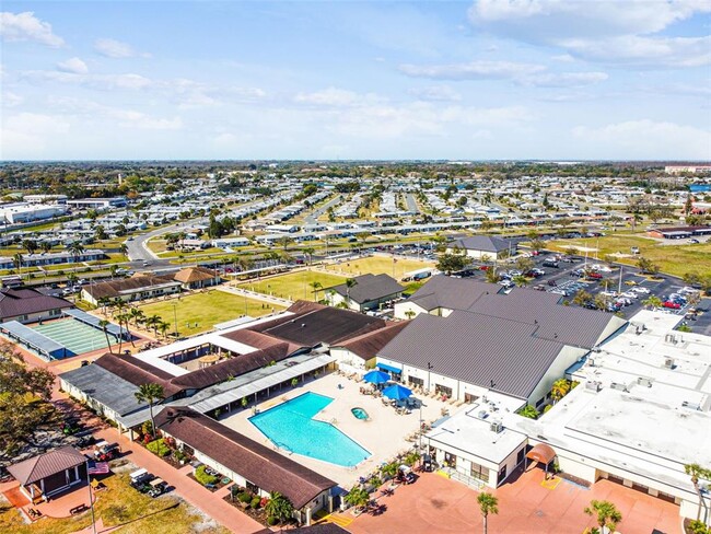 Building Photo - 1805 Butterfly Pl