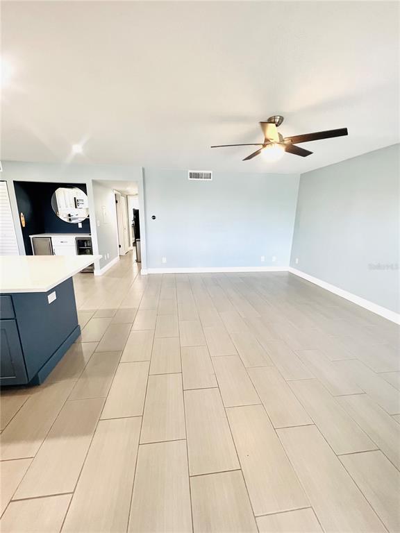 Building Photo - 12500 Capri Cir N
