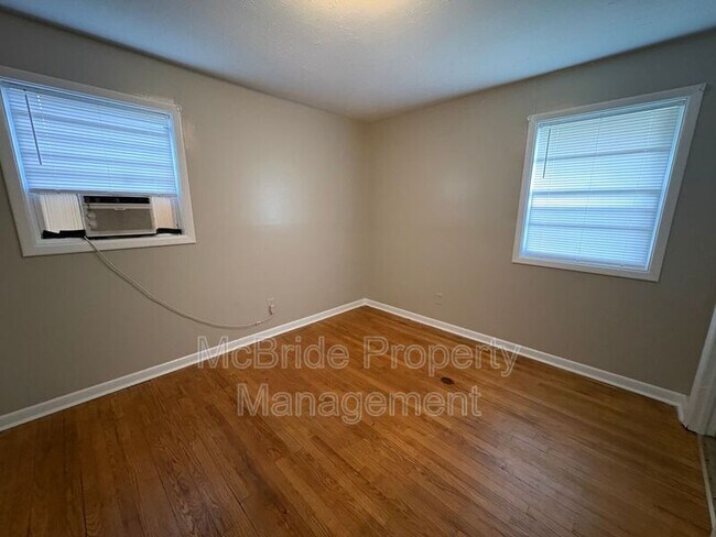 Building Photo - 1404 Ranch Dr
