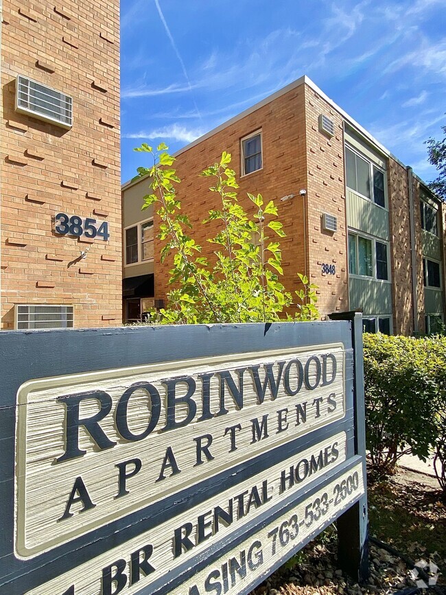 Building Photo - Robinwood Apartments