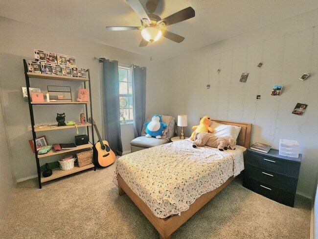 Building Photo - Charming Home with Pool & Prime Location!