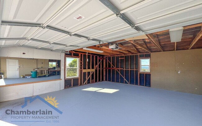 Building Photo - Spectacular View from this Single Story Home!