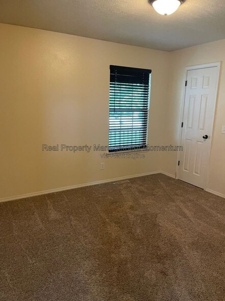 Building Photo - 1257 Batson Pl