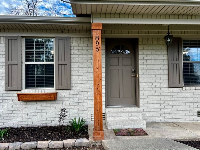 Building Photo - 895 Marion Anderson Rd