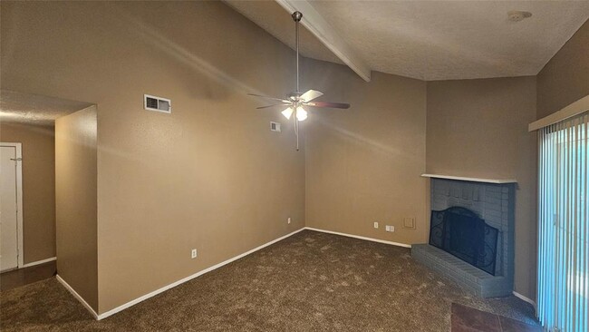 Building Photo - 19450 Cypress River Dr