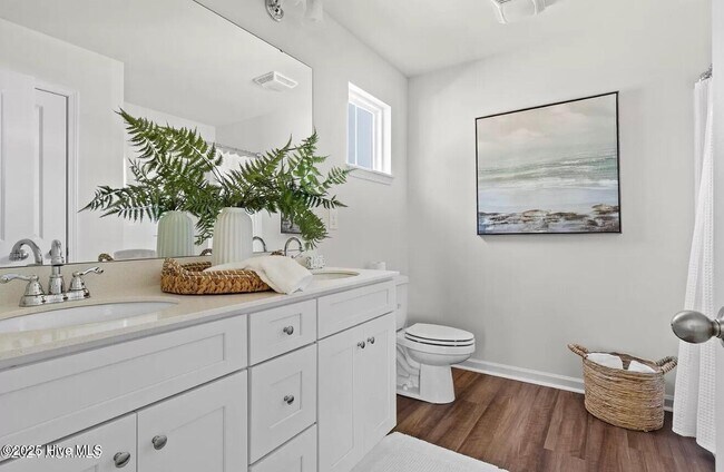 Building Photo - 3095 Day Dream Ln