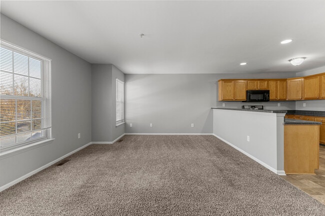 Building Photo - 13165 Turnberry