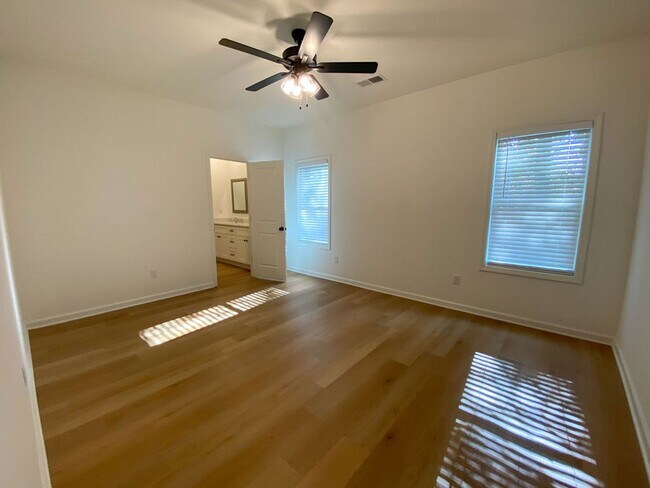 Building Photo - 4 bedroom, 2 bath in Brighton TN near Brighton Middle School
