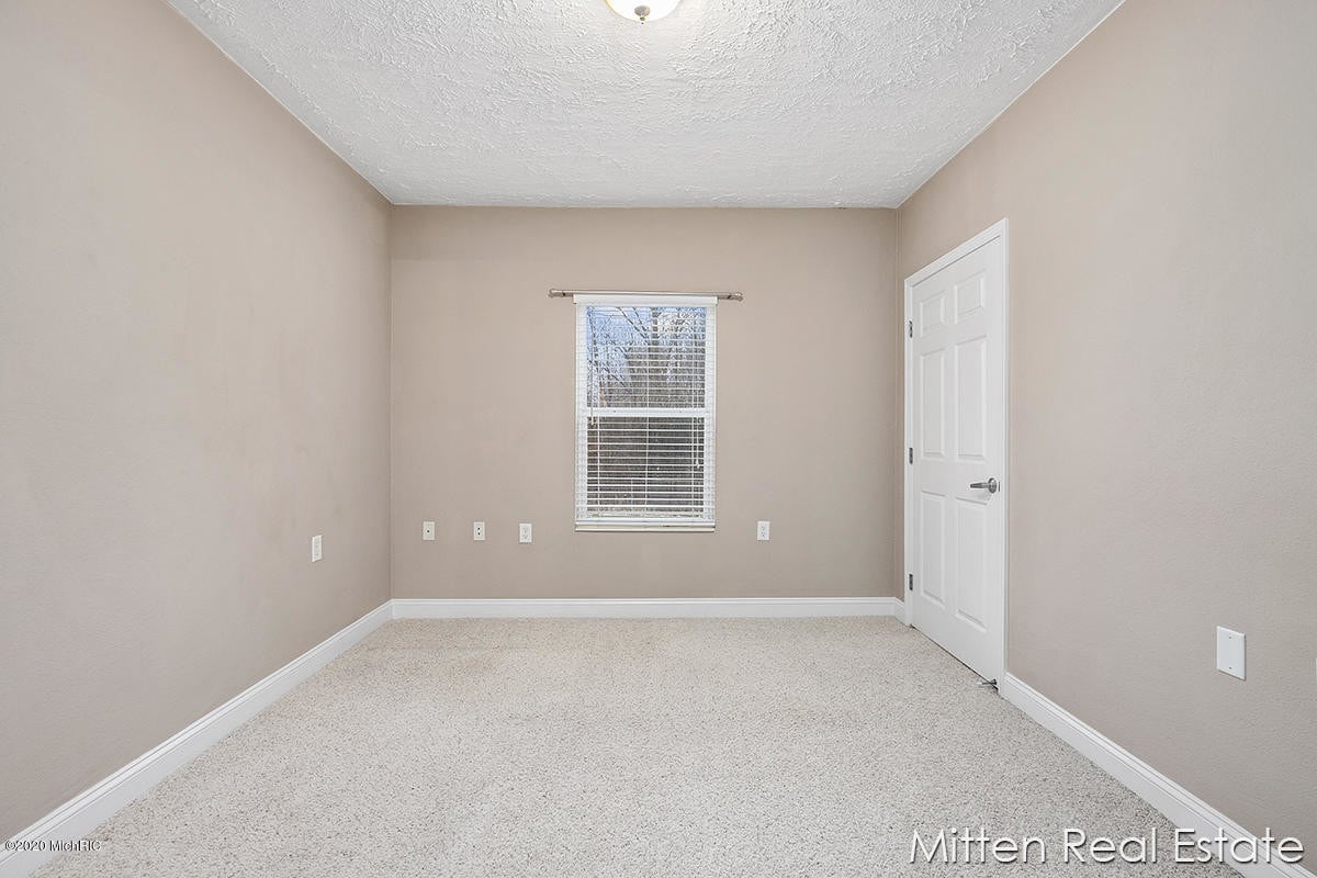 bedroom 2 - 6026 E Fieldstone Hills Dr