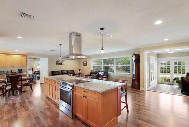 Building Photo - 412 64th St Ct NW