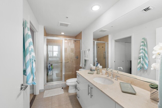Building Photo - 550 Okeechobee Blvd