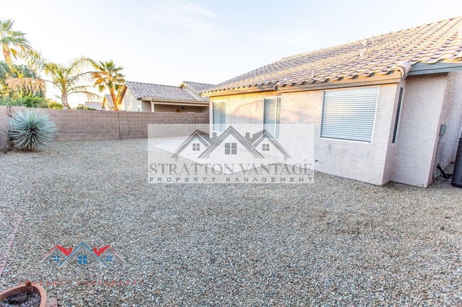 Building Photo - 4831 W Kristal Way