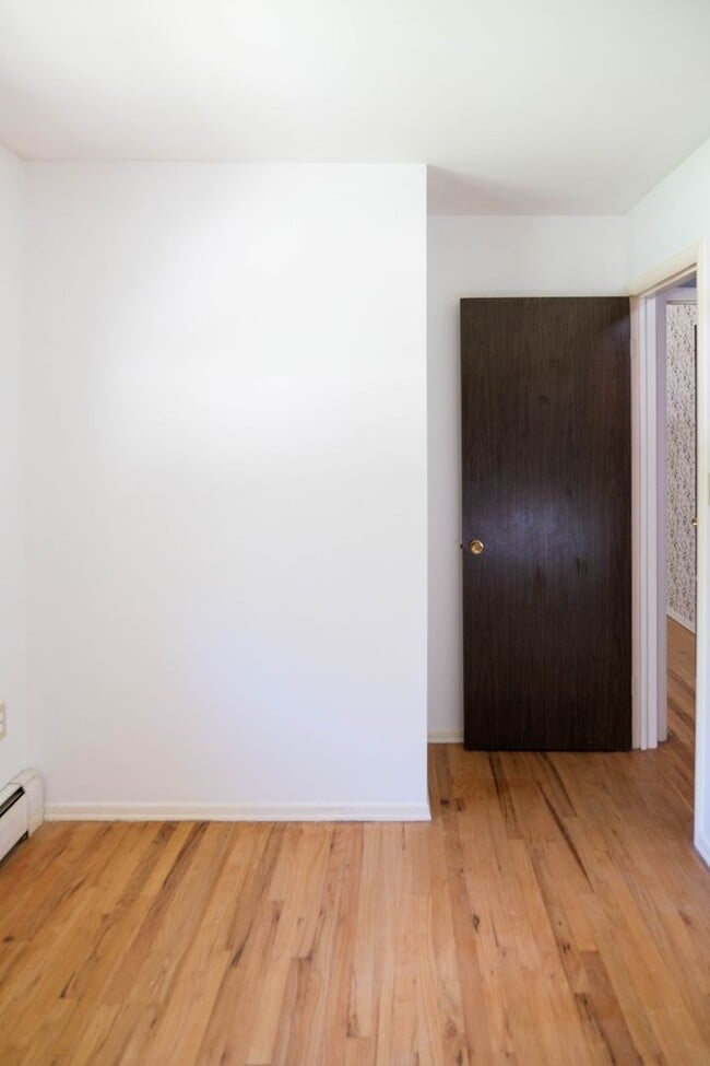 Building Photo - Must See Ranch Single Family Home