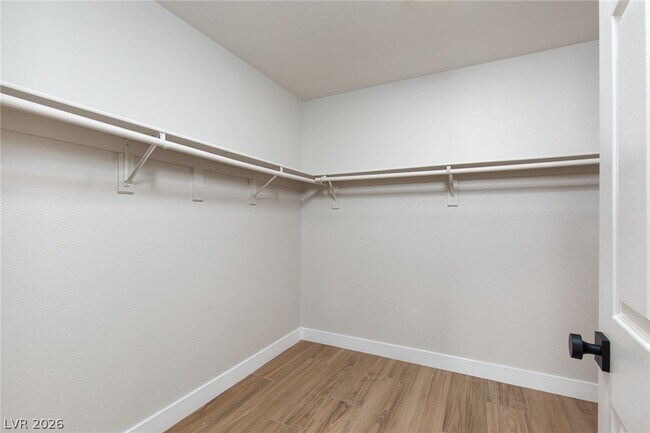 Building Photo - 327 Perry Ellis Dr