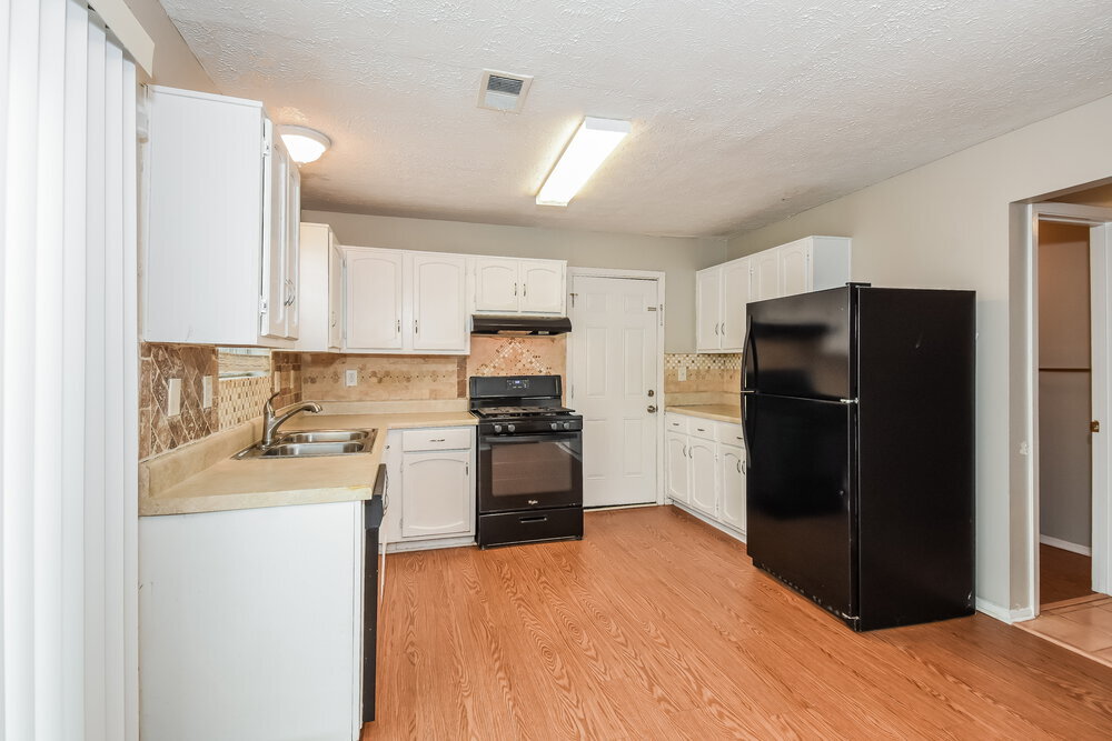 Building Photo - 1630 Carrie Spring