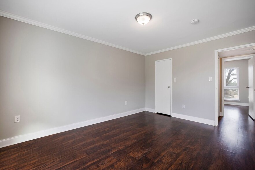 Building Photo - 3216 Spartan Rd