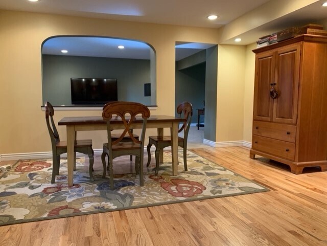 Building Photo - 8058 Centrebridge Dr