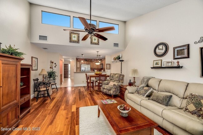 Building Photo - 440 Hawthorne Ct