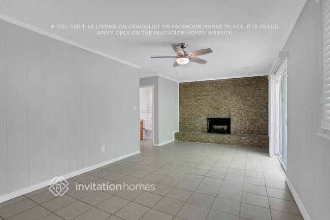 Building Photo - 2737 Knollview Dr