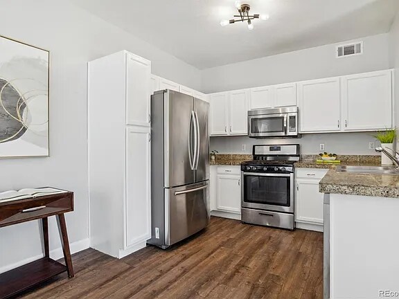 Building Photo - 9954 E Carolina Cir