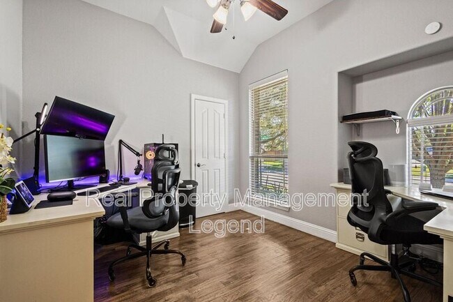 Building Photo - 1451 Cedar Hollow Dr