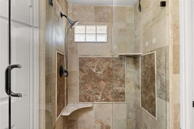 Building Photo - 2922 Deer Hollow Dr