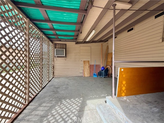 Building Photo - 3159 Del Mar Ave