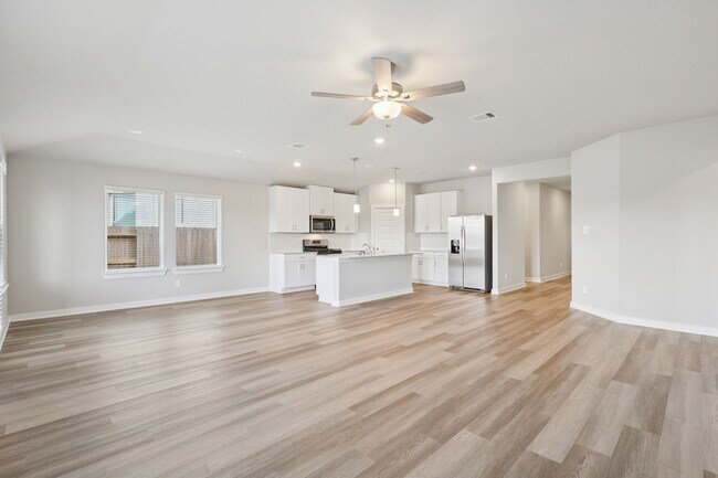 Building Photo - 2639 Clapbread Ln