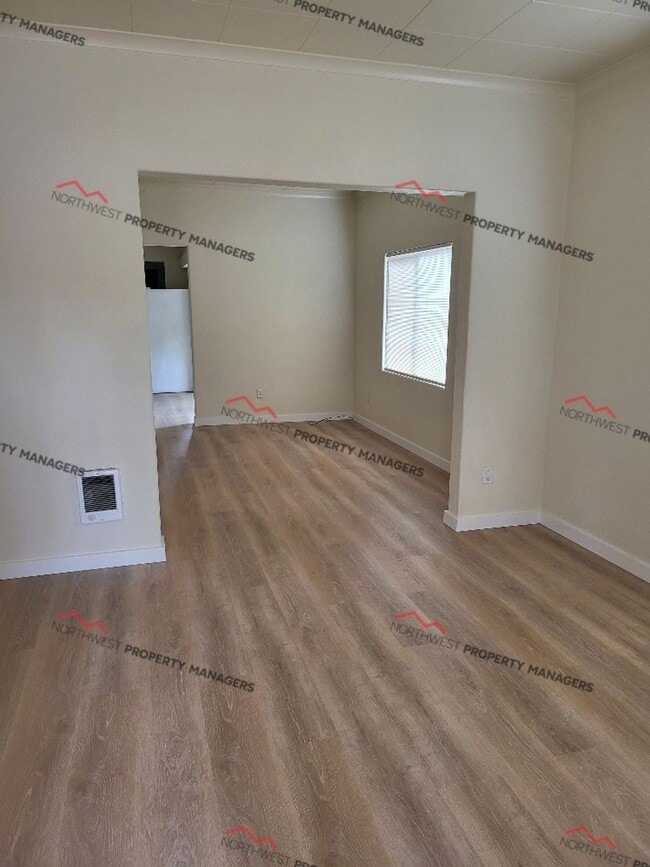 Building Photo - STATUS: *AVAILABLE* | R93I | $1495