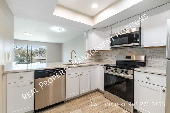 Building Photo - 3602 S Beneva Rd