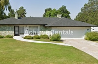 Building Photo - 841 Juniper Dr