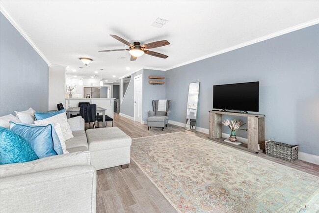 Building Photo - 3385 Coastal Hwy