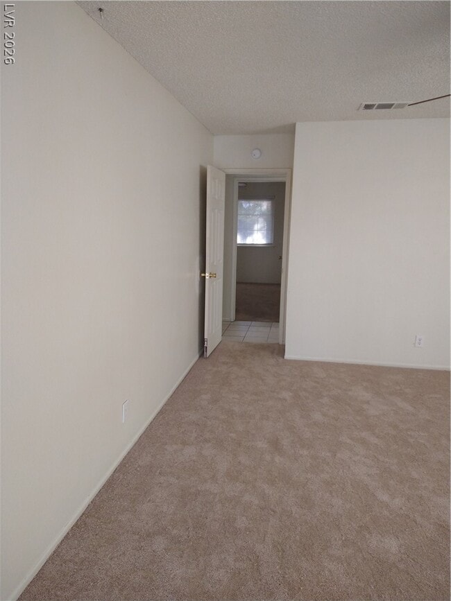 Building Photo - 212 Bradshaw Way