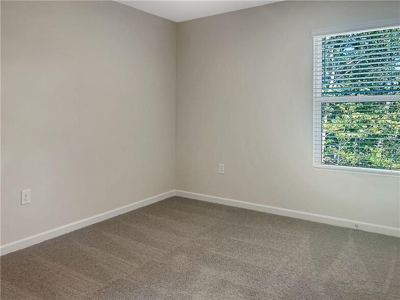 Building Photo - 55 Rustin Rdg