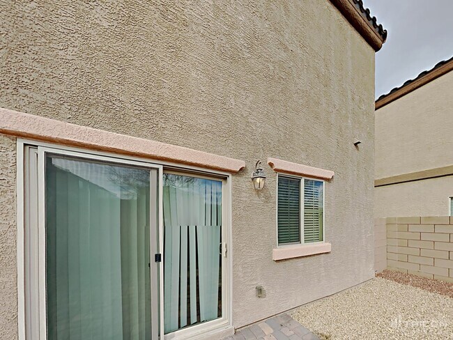 Building Photo - 9029 Good Humored Ct