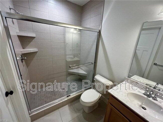 Building Photo - 309 Cairns Rd